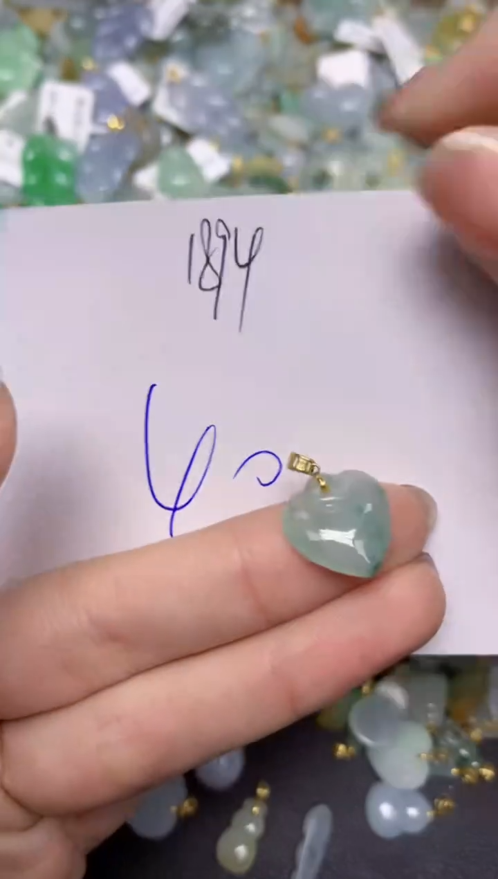 【闪购商品】翡翠颈饰18K金镶嵌天然翡翠A货