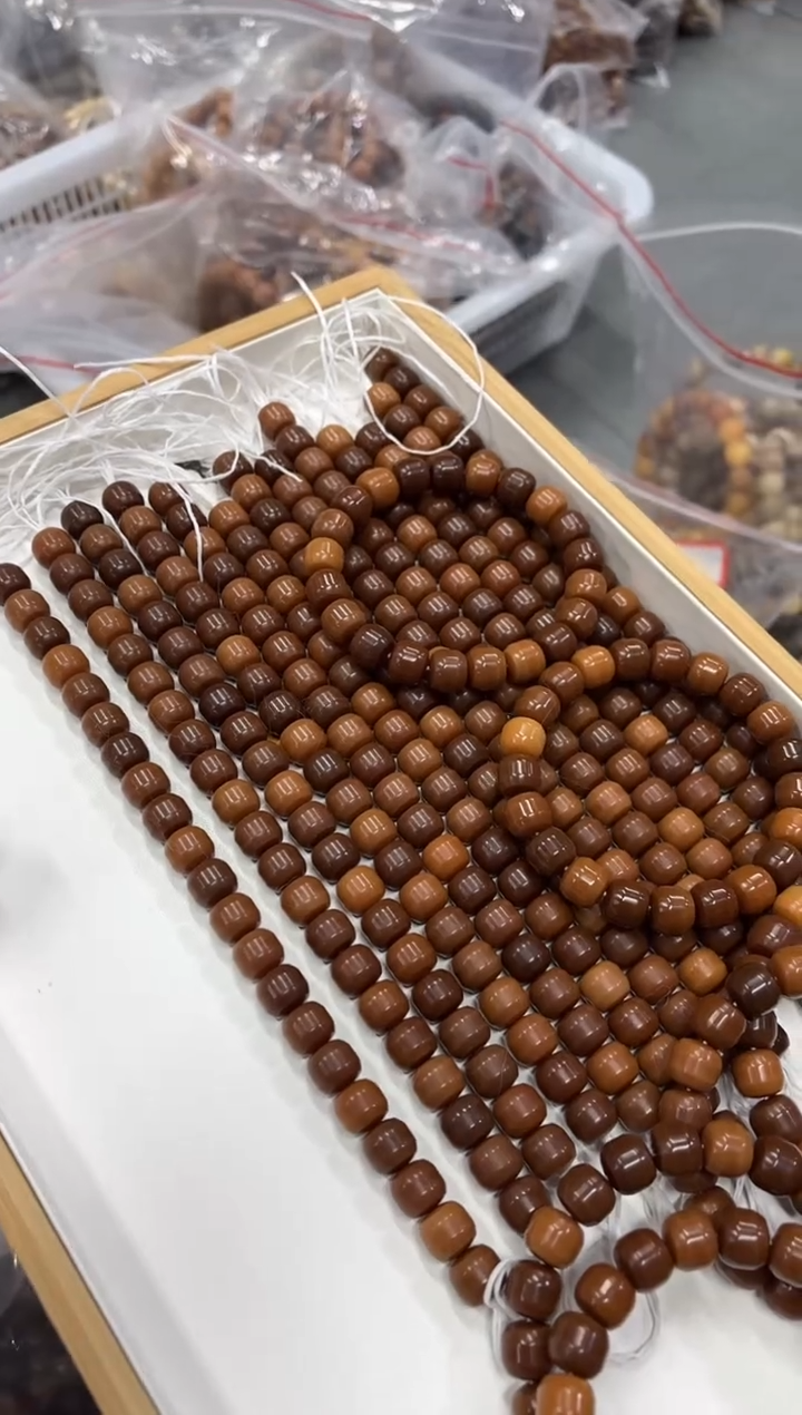 手串菩提根/象牙果12干磨汉堡（705）