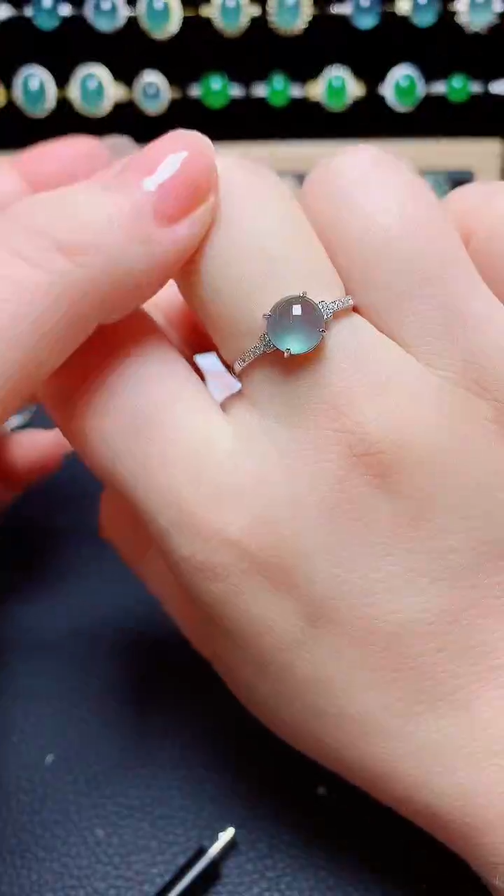 翡翠戒指银S925镶嵌天然翡翠A货s925银镶