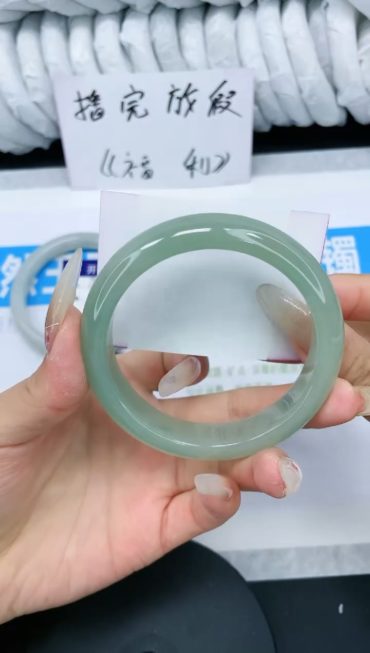 【闪购商品】石英质玉手镯未镶嵌多样性发货-30-62/3