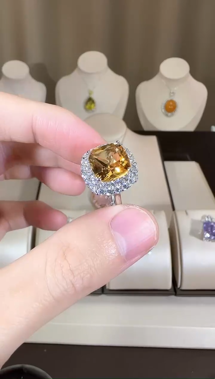 【闪购商品】黄晶戒指银S925镶嵌10mm精致