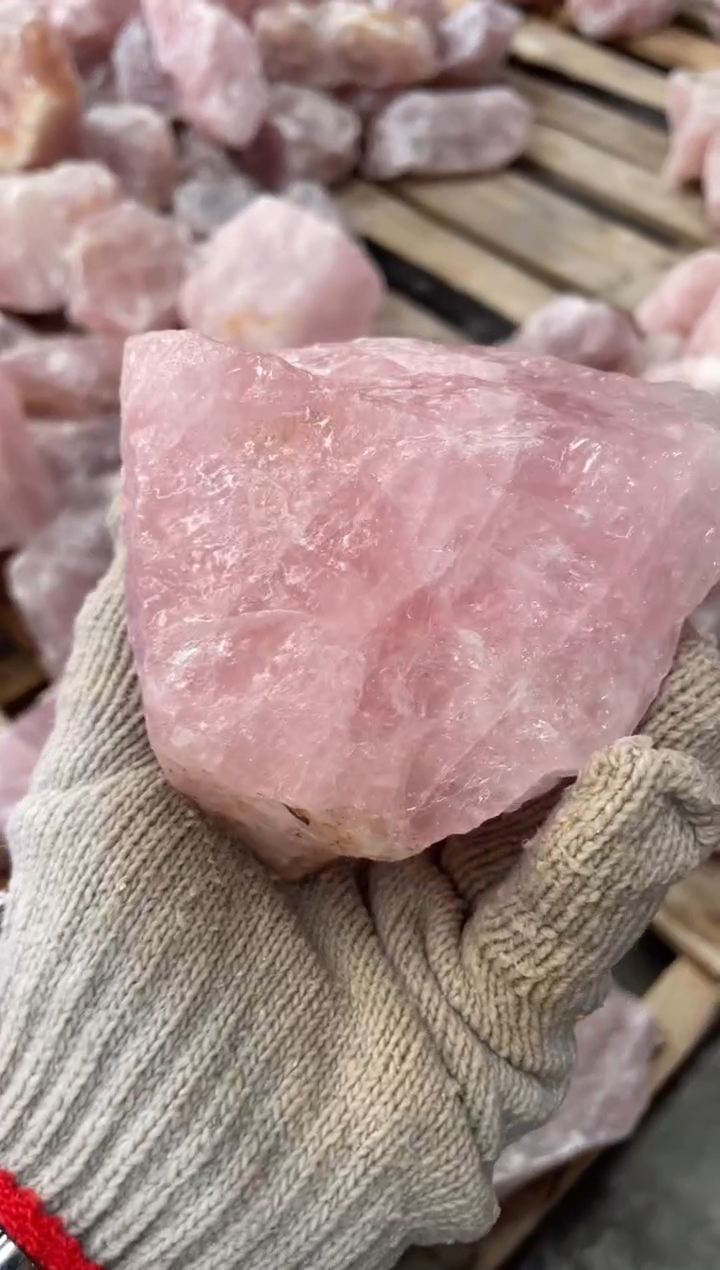【闪购商品】芙蓉石原石未镶嵌天然粉水晶原石摆件