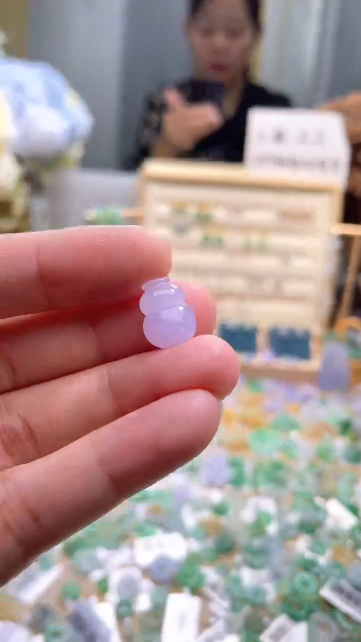 颈饰未镶嵌翡翠葫芦