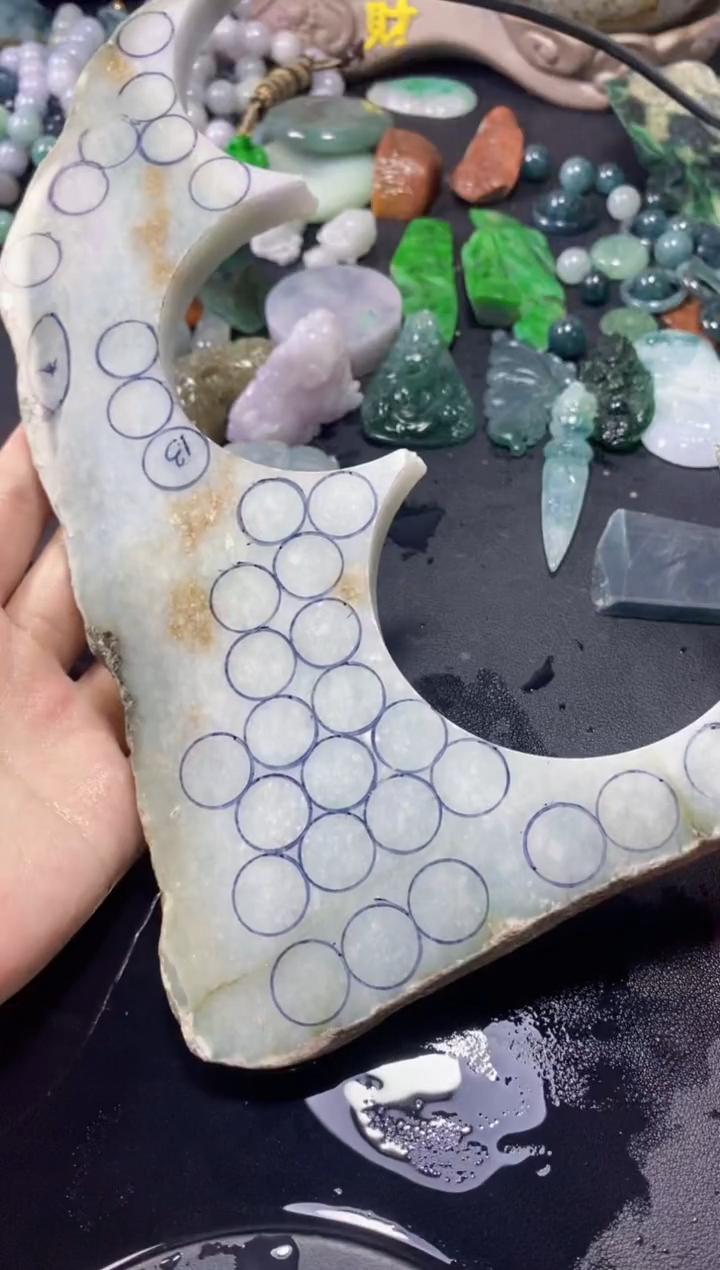 翡翠未镶嵌颈饰034天然翡翠