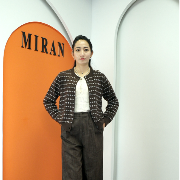 植物花休闲千鸟格秋季女士毛衣