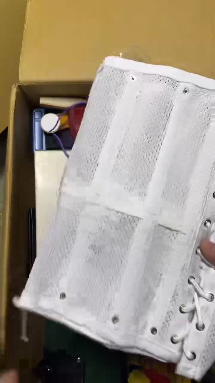 无江*雨二手商品不退不换