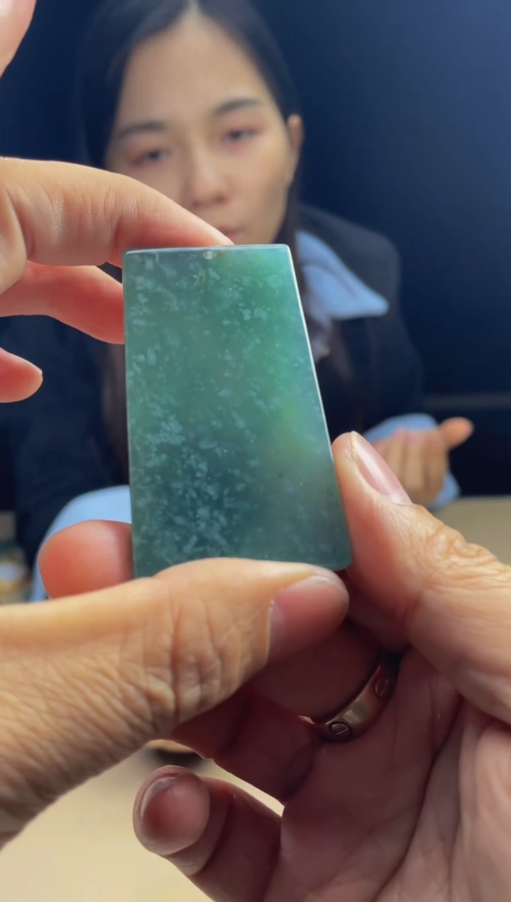【闪购商品】定制翡翠未镶嵌    2518