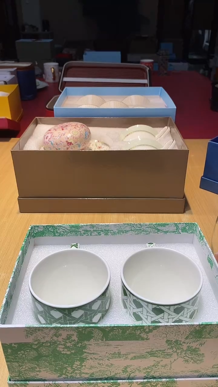 瓷片生活的本意是开心啊@@1