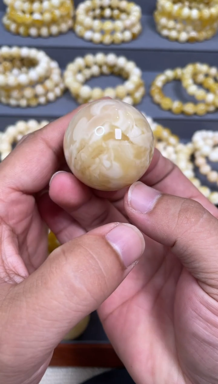 琥珀颈饰未镶嵌特**特琥珀蜜蜡圆珠
