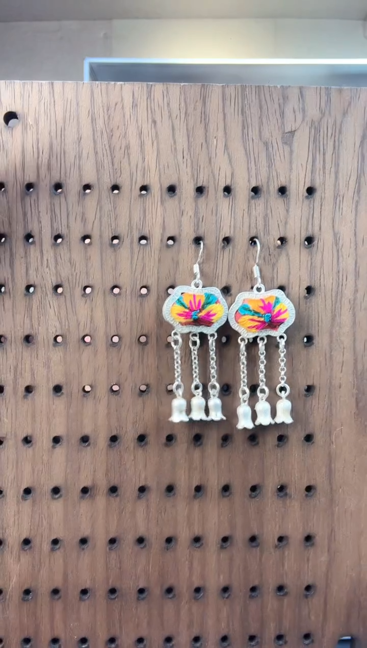 【闪购商品】织绣非遗手工刺绣耳环