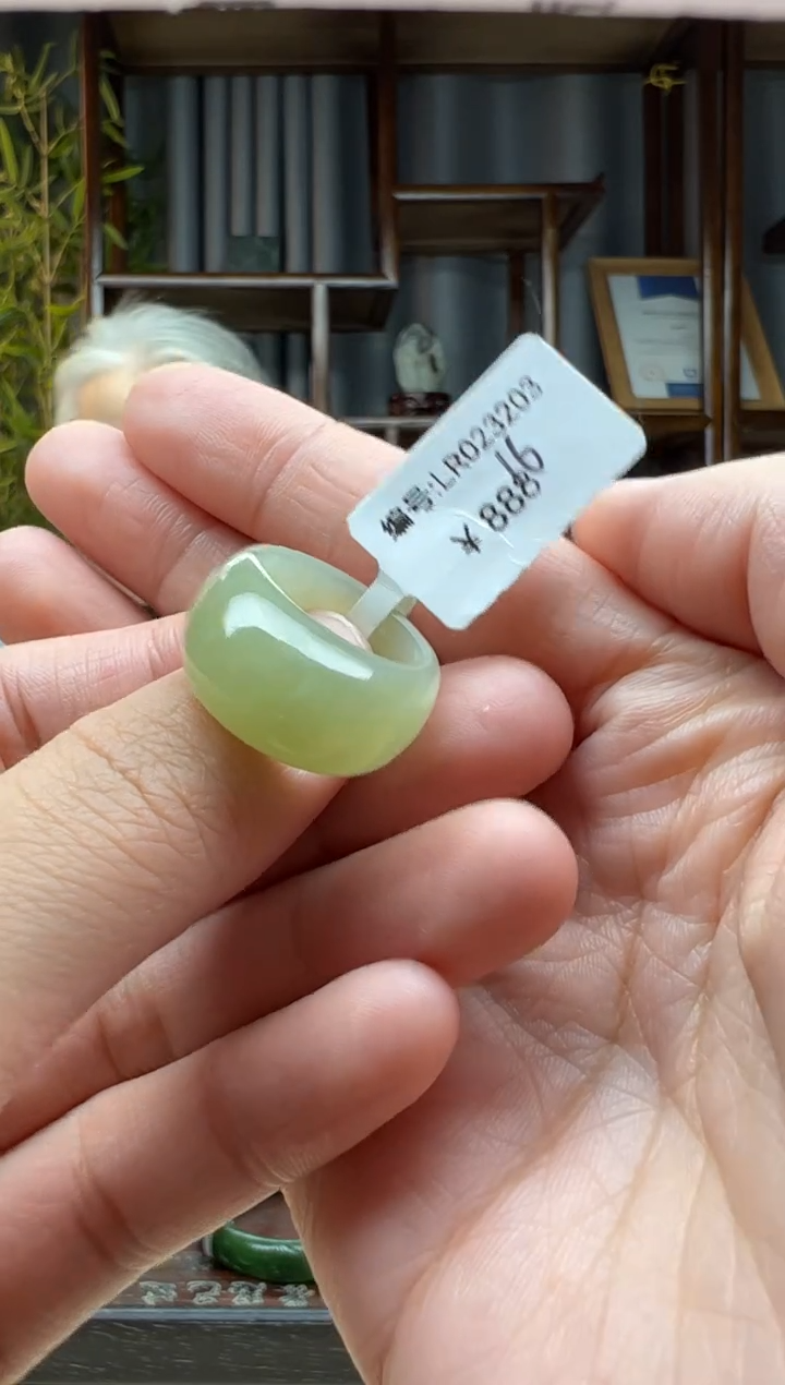 【闪购商品】和田玉颈饰未镶嵌戒圈 16