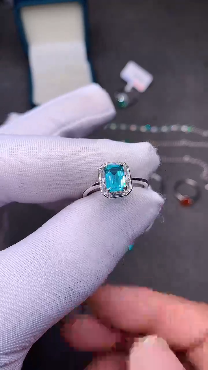 【闪购商品】祖母绿戒指银S925镶嵌······