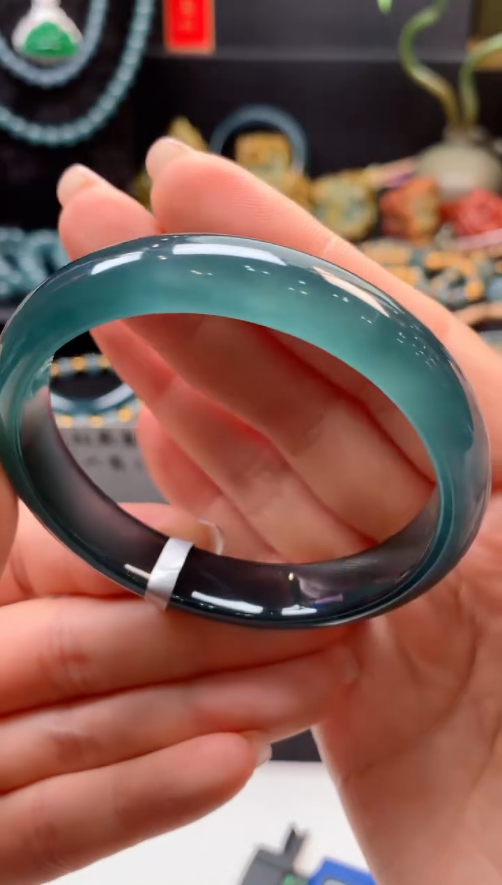 【闪购商品】翡翠手镯未镶嵌1018293631