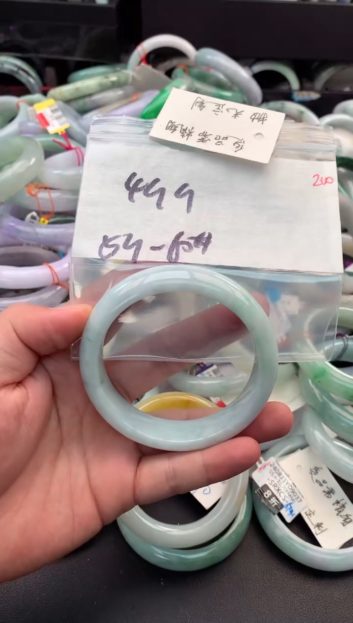 【闪购商品】定制翡翠未镶嵌毛货需精细抛光+多人