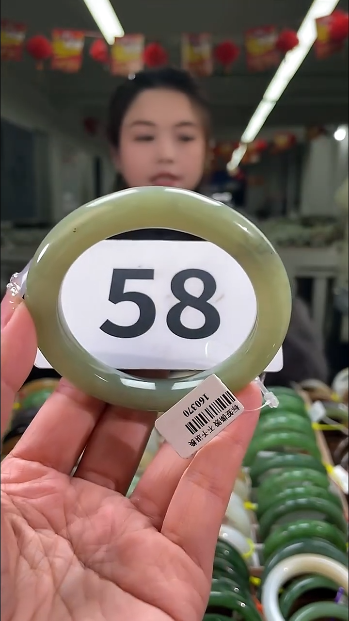 定制和田玉和田玉手镯