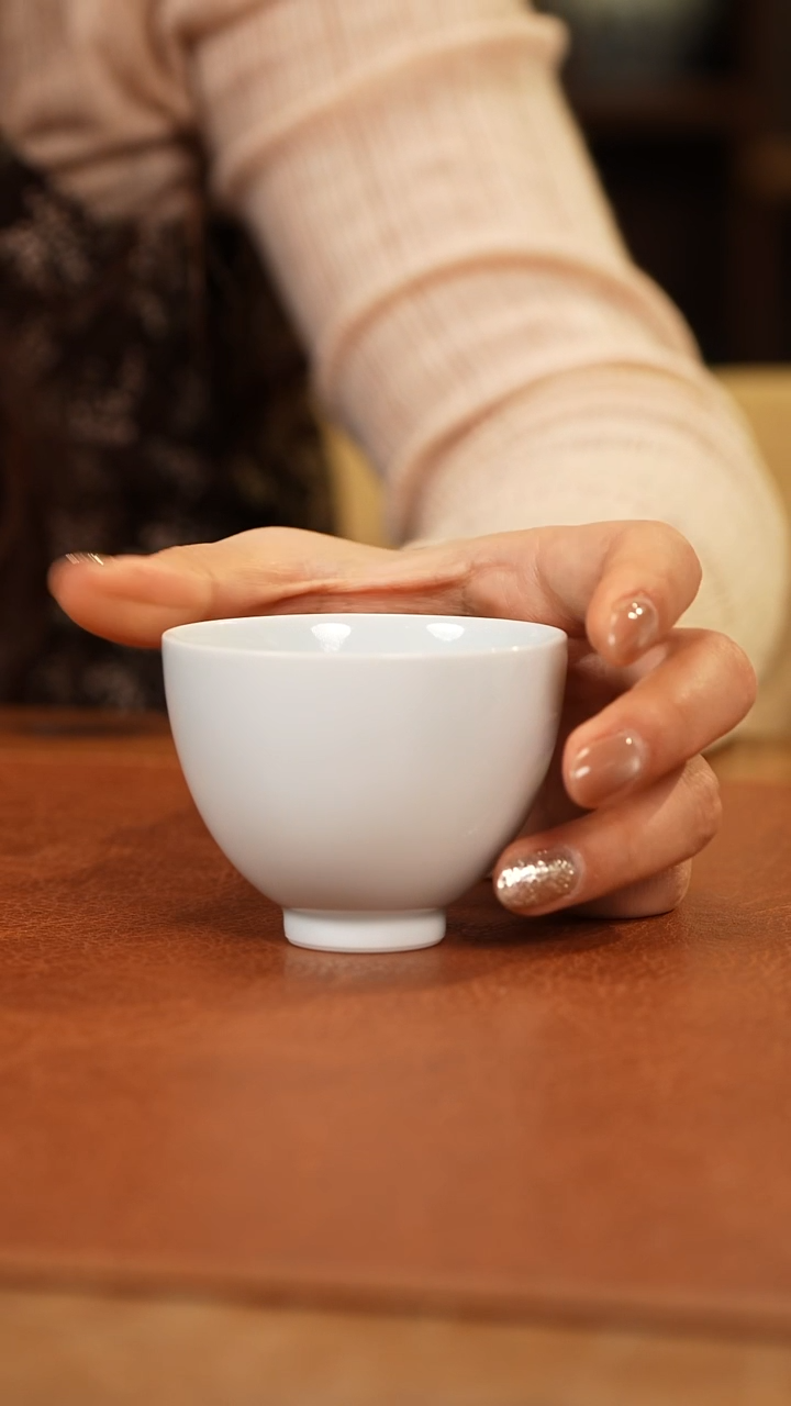 【闪购商品】杯景德镇白胎鸡心杯