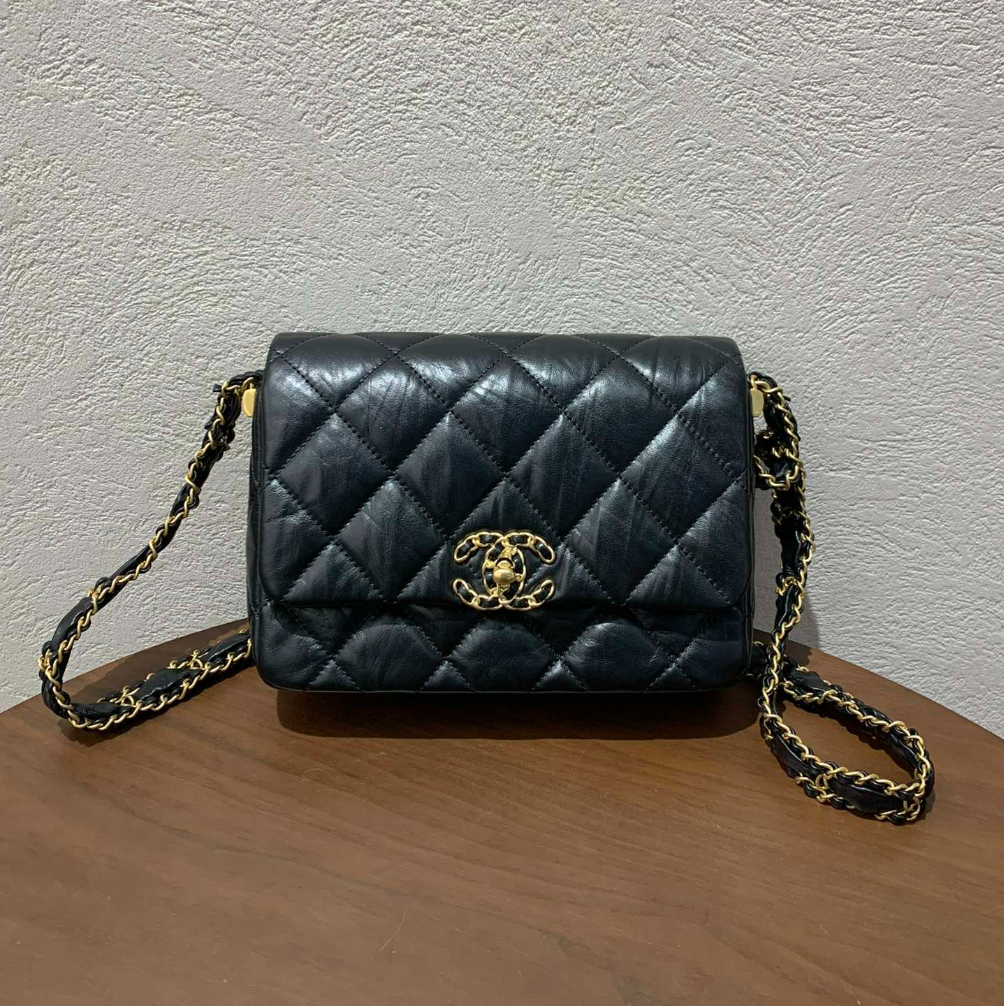 99新 Chanel/香奈儿 23K黑金褶皱牛皮宽肩带19方胖子