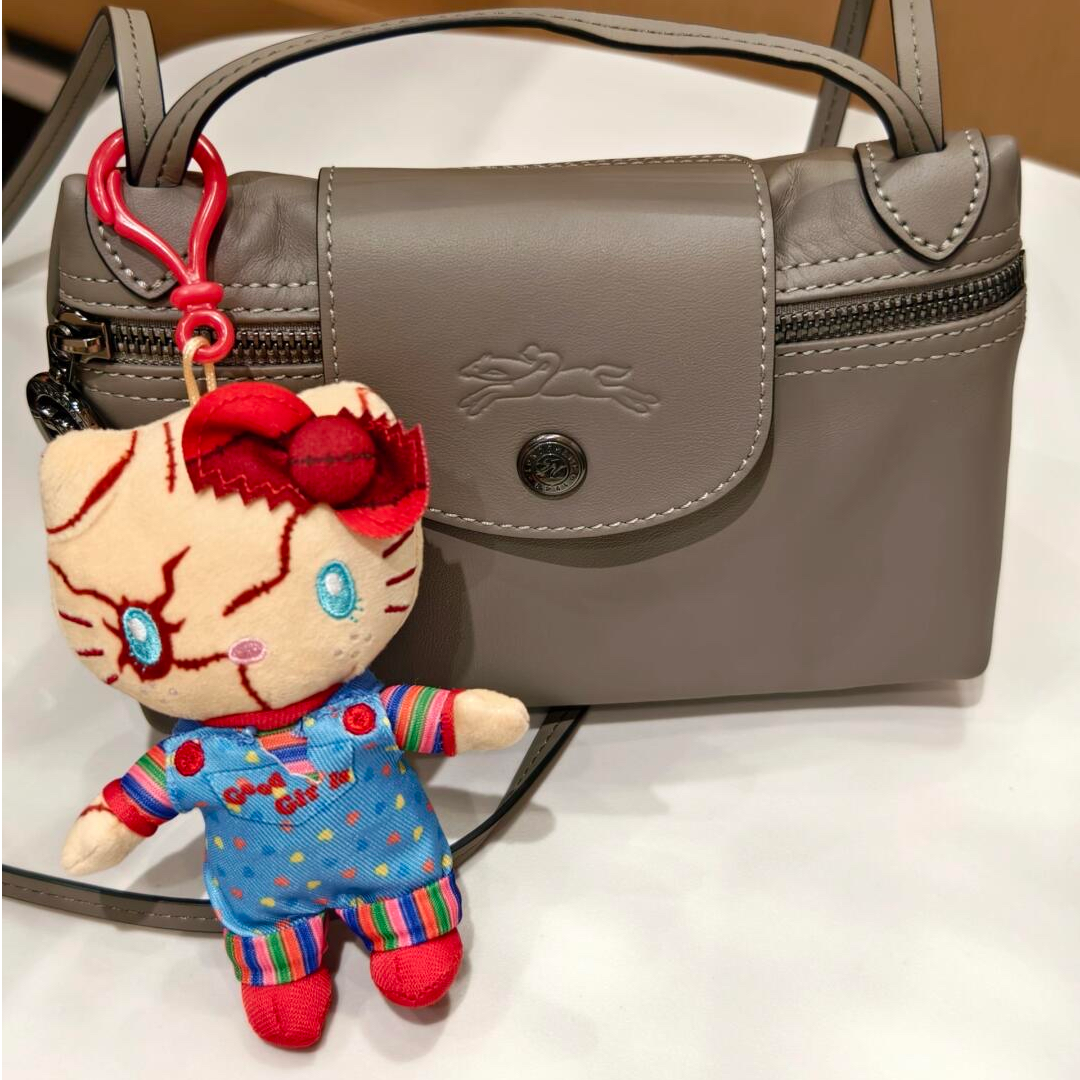 【洛杉矶限定】Hello Kitty 万圣节Kitty钥匙扣玩偶