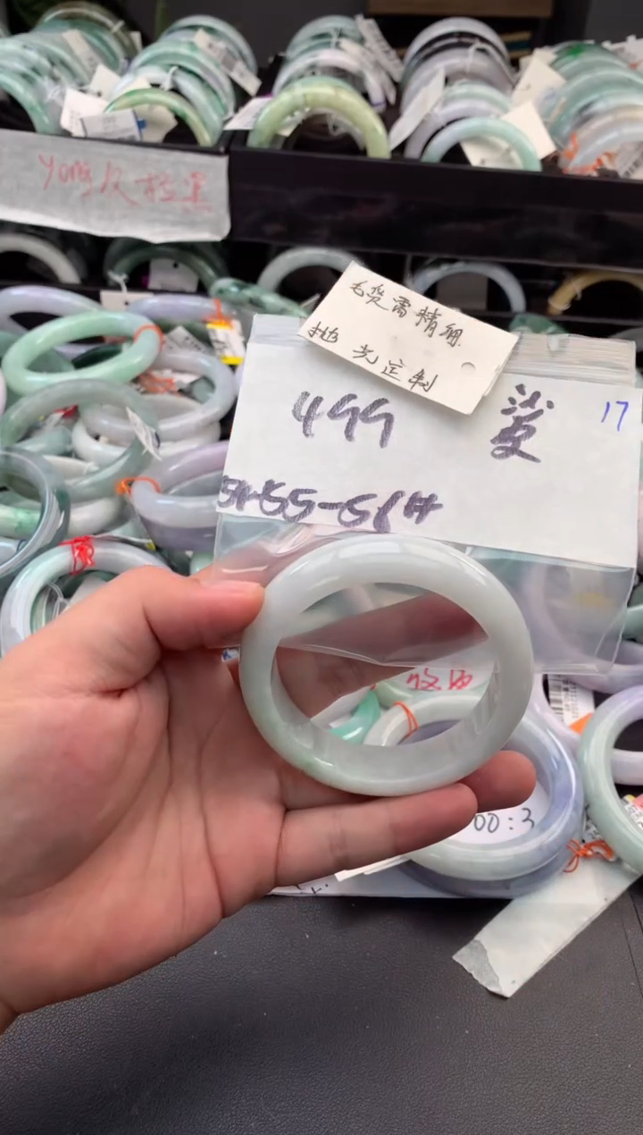 【闪购商品】定制翡翠未镶嵌毛货需精细抛光+多人