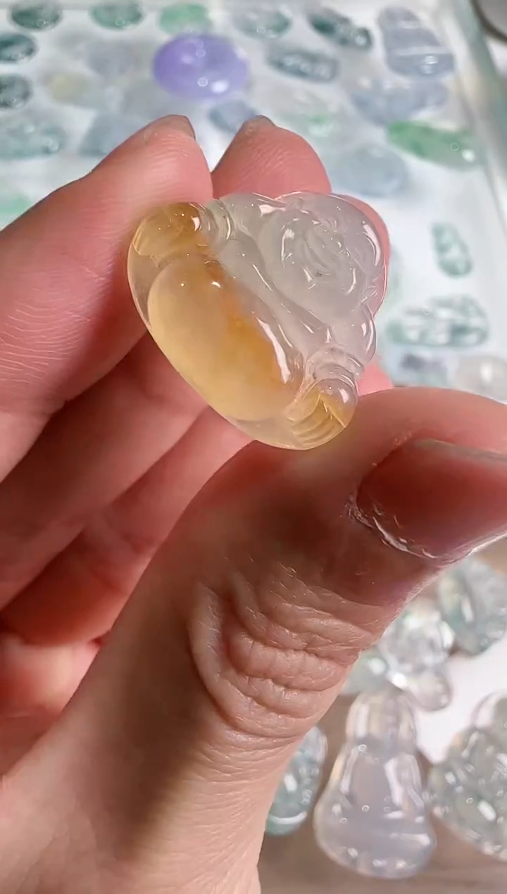 【闪购商品】翡翠吊坠(不含链)未镶嵌··