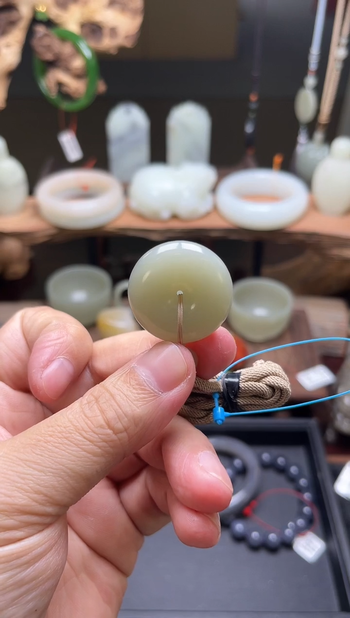 【闪购商品】和田玉吊坠未镶嵌且末青白 平安扣 9001618