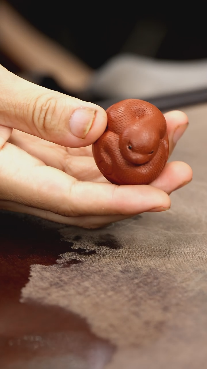紫砂茶宠紫砂小蛇蛋