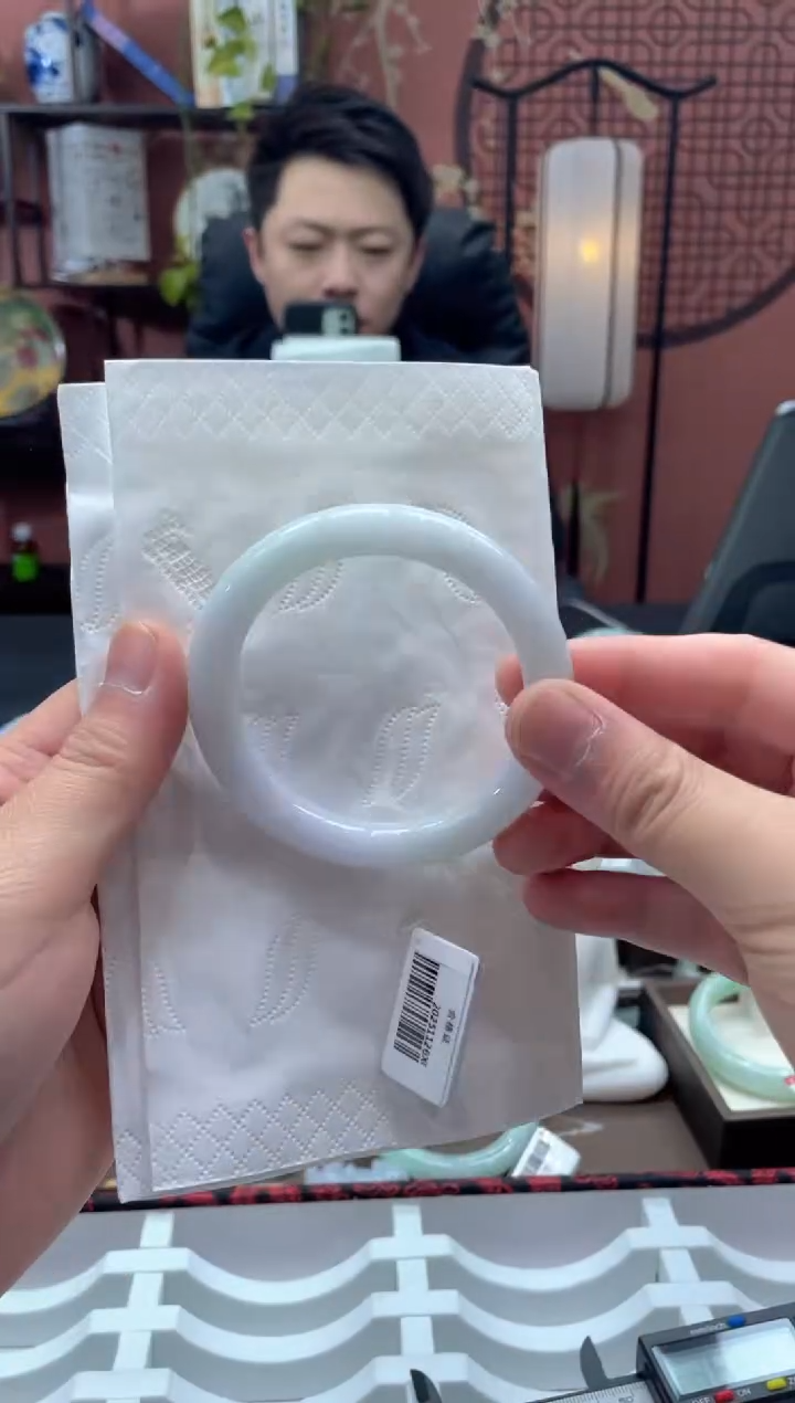 未镶嵌手镯翡翠6619****