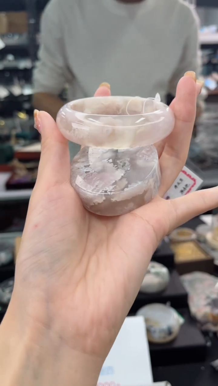 【闪购商品】石英质玉手镯未镶嵌54圈口（赠品镯心）1571039