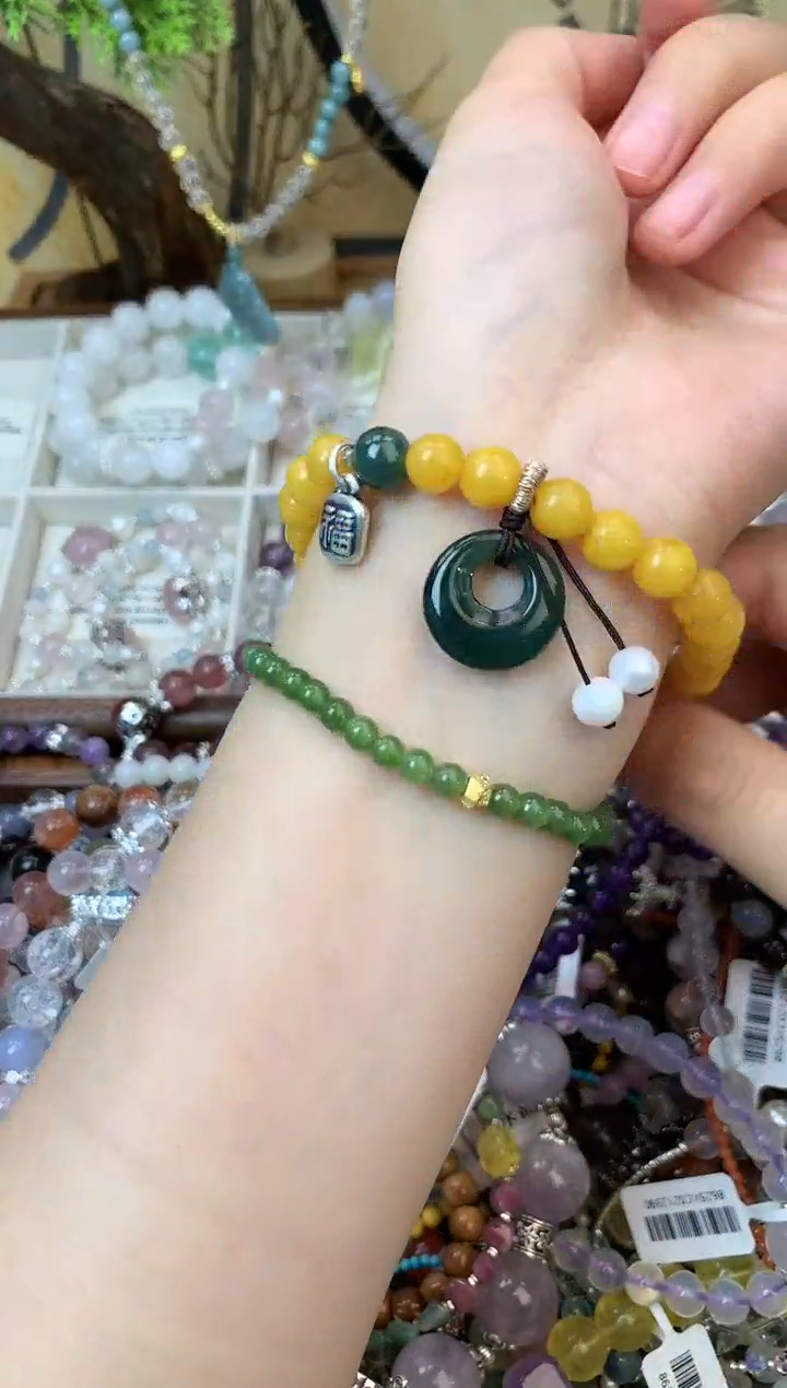 【闪购商品】蜜蜡手链未镶嵌126手串