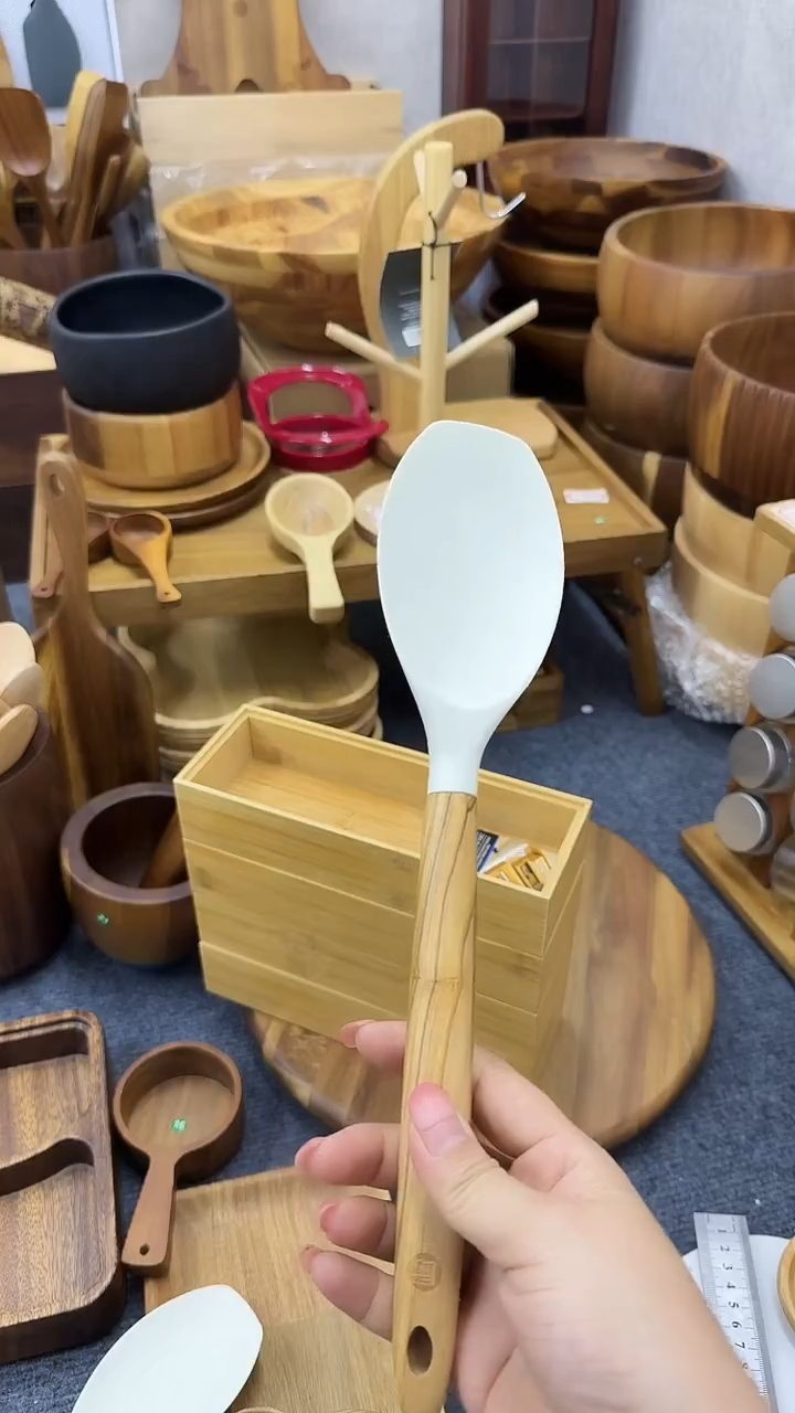 钟**生橄榄木硅胶铲子一个装