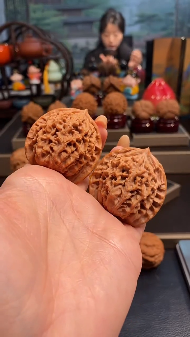 【闪购商品】文玩核桃把件A763蟠龙纹43