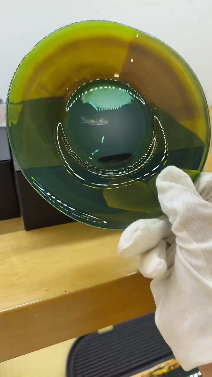 玉见熏银壶承绿    