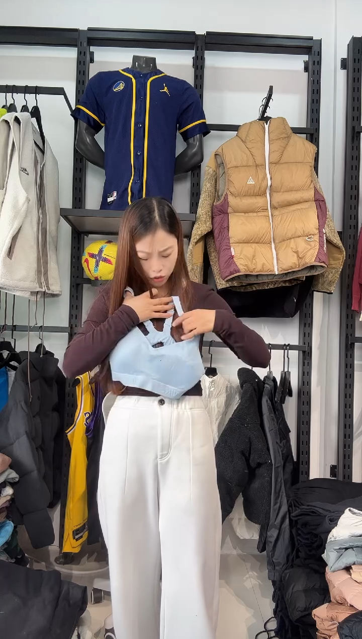 3523 编码  瑕疵直播间过款为准 尺码   身高  