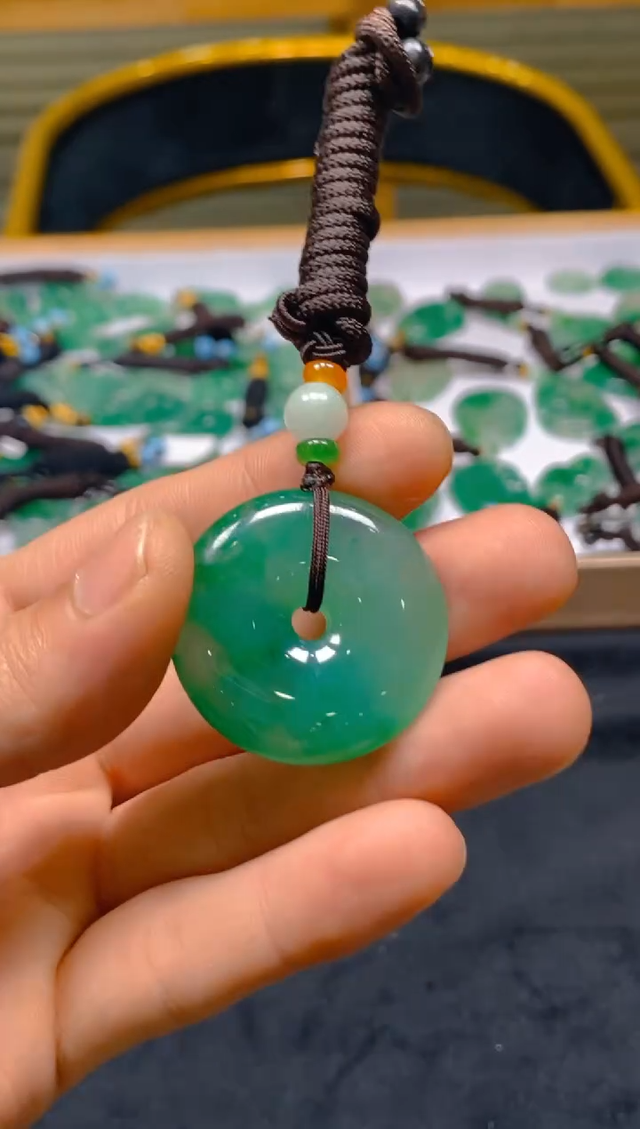 【闪购商品】石英质玉颈饰未镶嵌冰美人非洲翠013