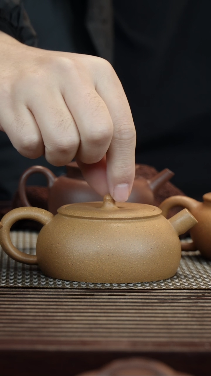 【闪购商品】紫砂茶壶黄金段 春秋