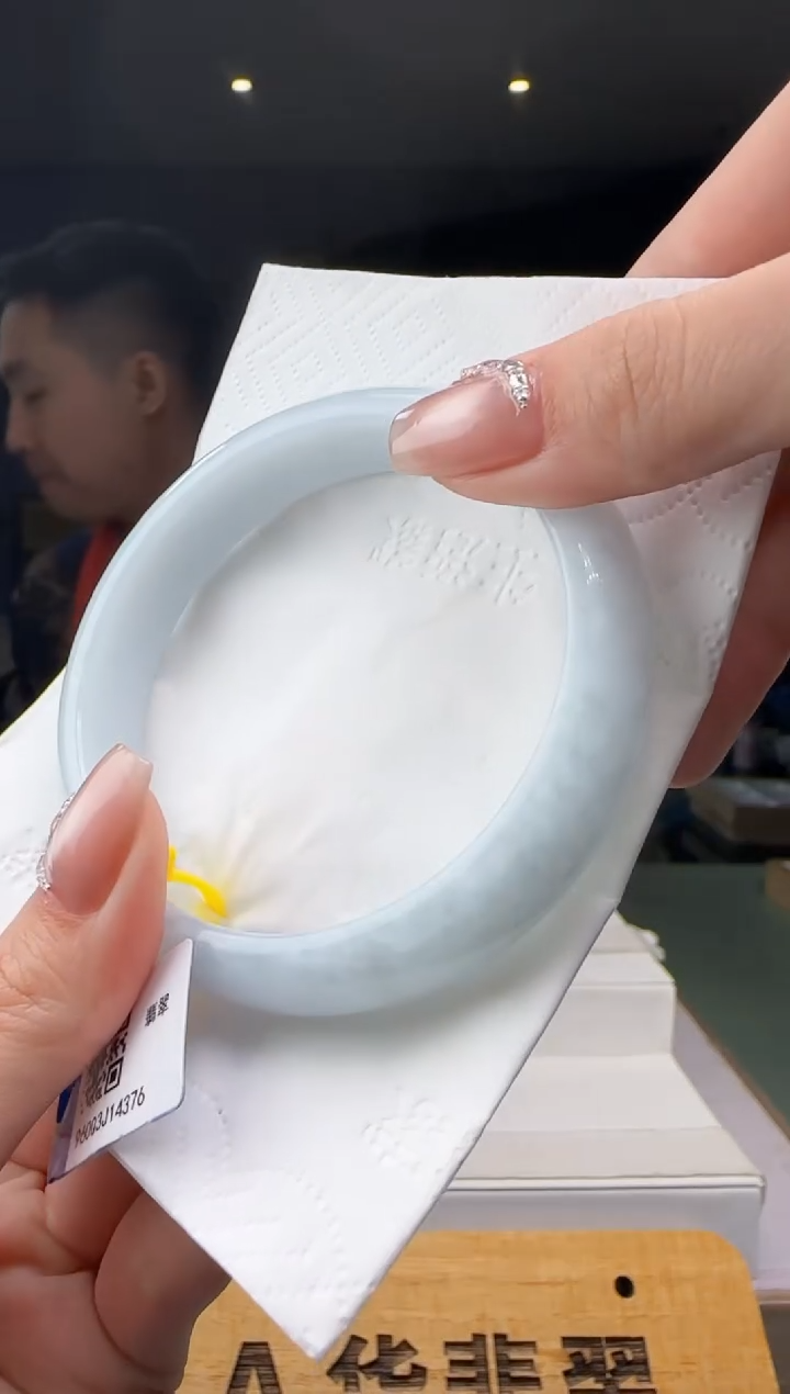 【闪购商品】翡翠手镯未镶嵌CC@@960Q3J14376