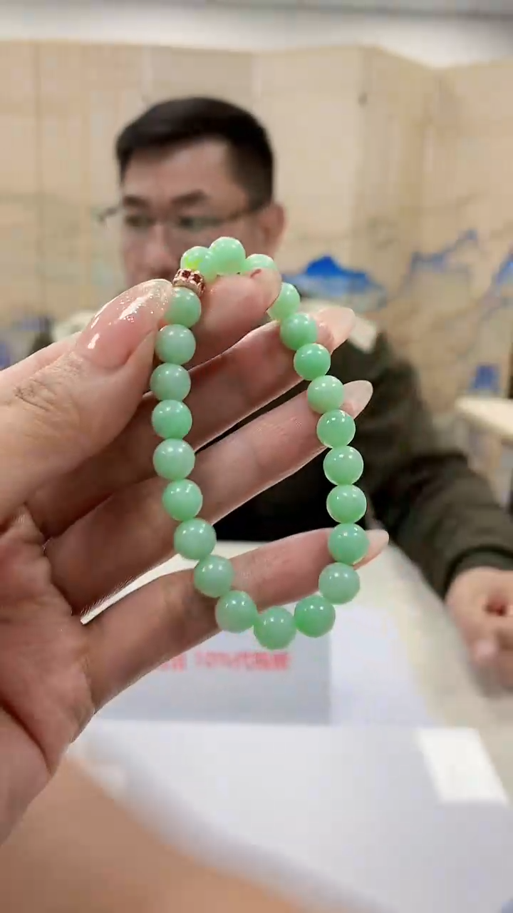 【闪购商品】定制翡翠未镶嵌5152MM-毛货手串39