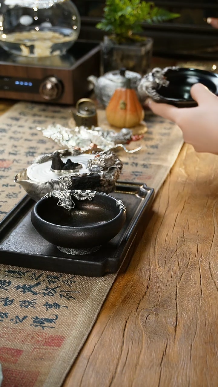 【闪购商品】福器艺术黑陶龙饮杯