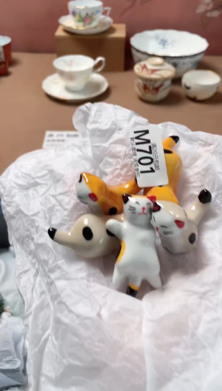 瓷片小猫筷置五个