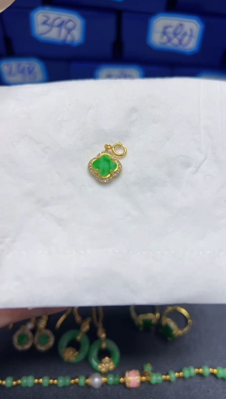 【闪购商品】翡翠颈饰银S925镶嵌Y缅料A货/多样性发货/一件