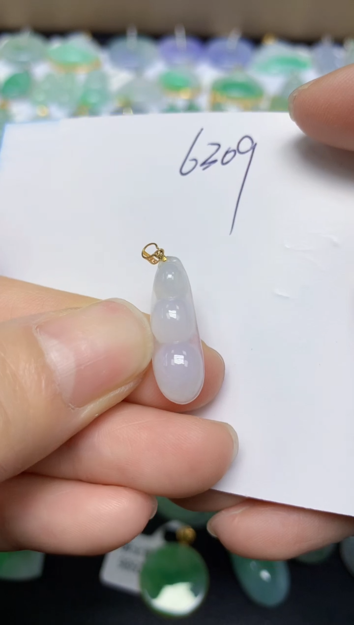 【闪购商品】翡翠挂件18K金镶嵌 天然翡翠A货