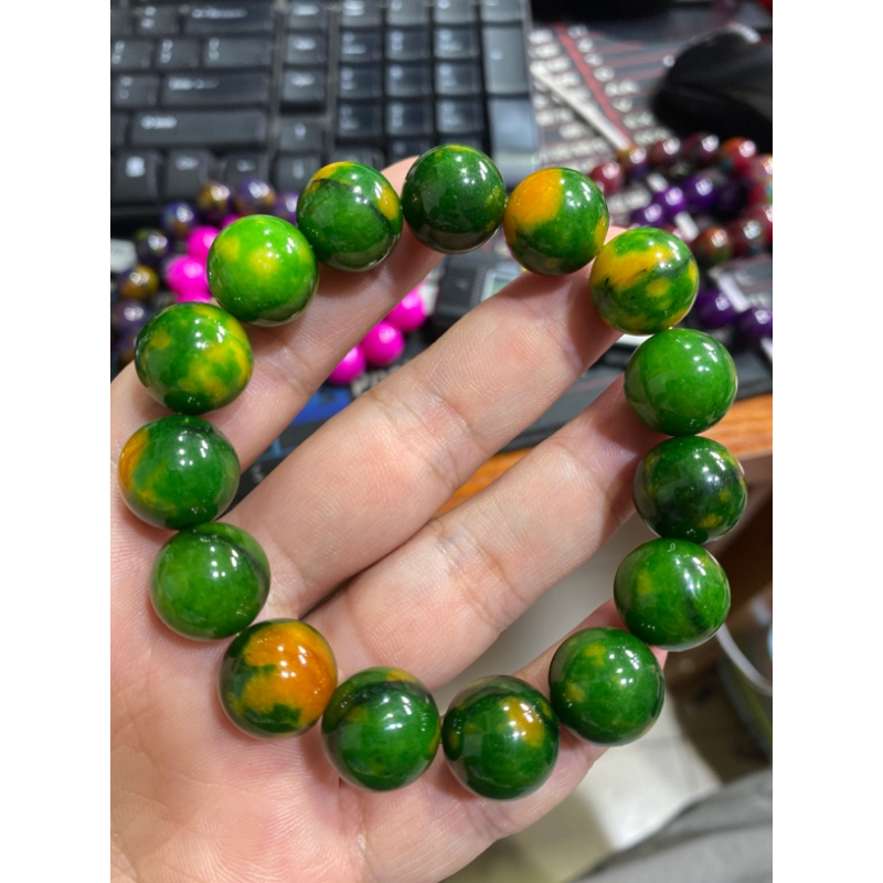 D 682 14 果绿苏手串