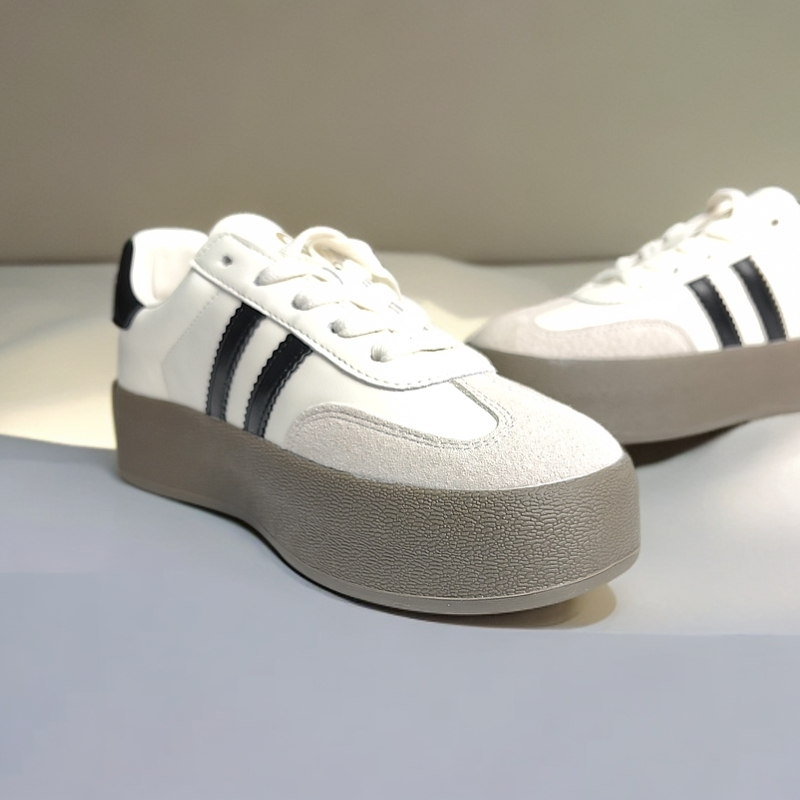 【星月邮寄】时尚百搭德训鞋2025新款开学季低帮系带休闲鞋春季真皮