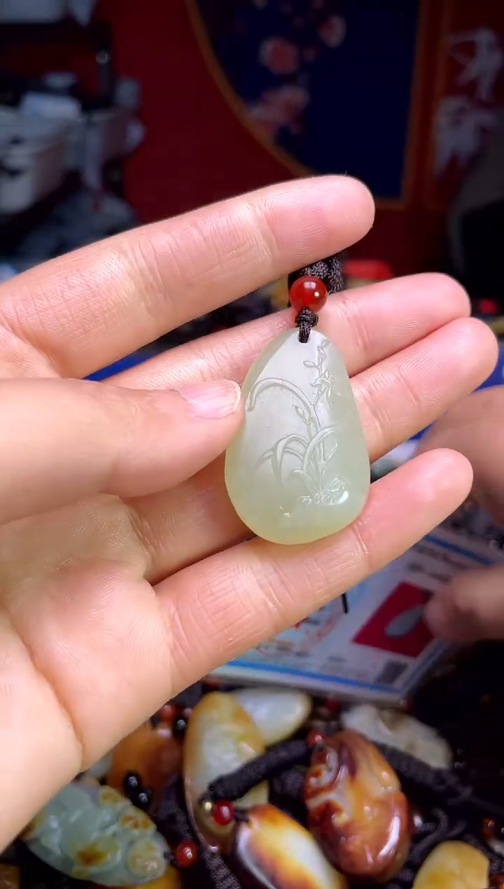 【闪购商品】和田玉颈饰未镶嵌123