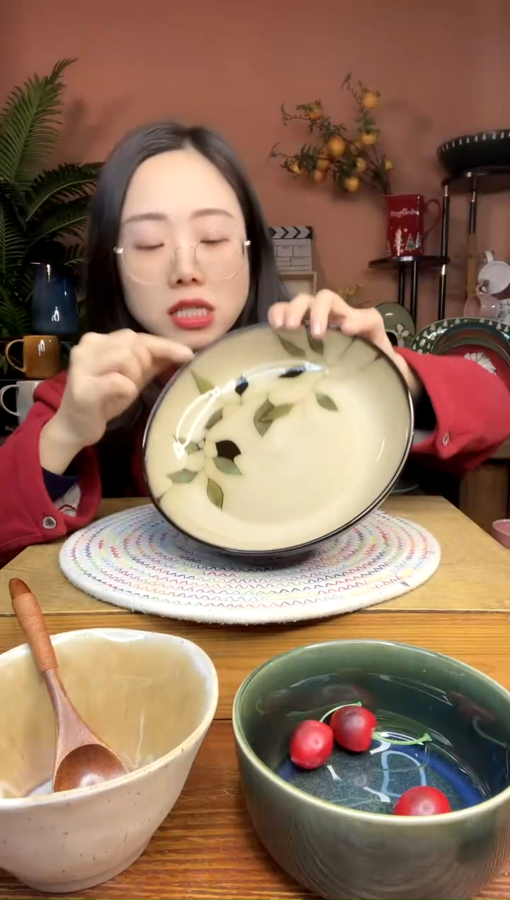 陶瓷8.3英寸竹叶深盘 微瑕