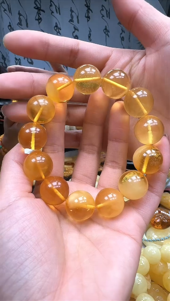 【闪购商品】琥珀裸石未镶嵌手串