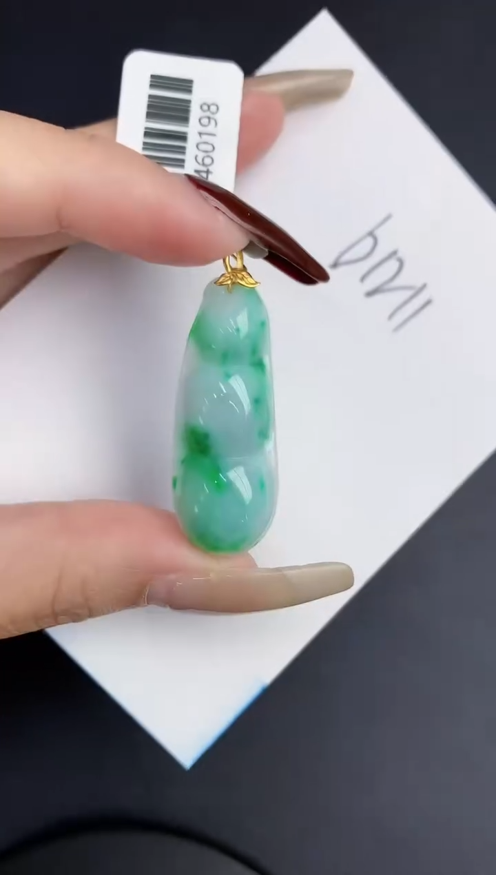 【闪购商品】翡翠颈饰18K金镶嵌0000000000