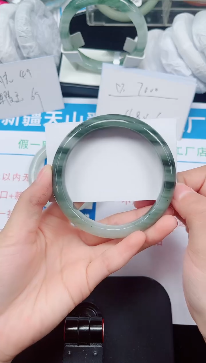 未镶嵌手镯石英质玉55-63/6/65