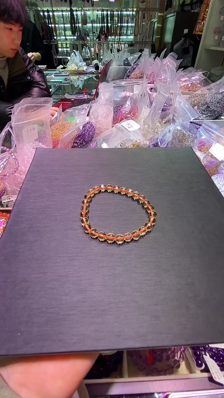 【闪购商品】水晶手串未镶嵌巴西暴力黄切面多样发其一