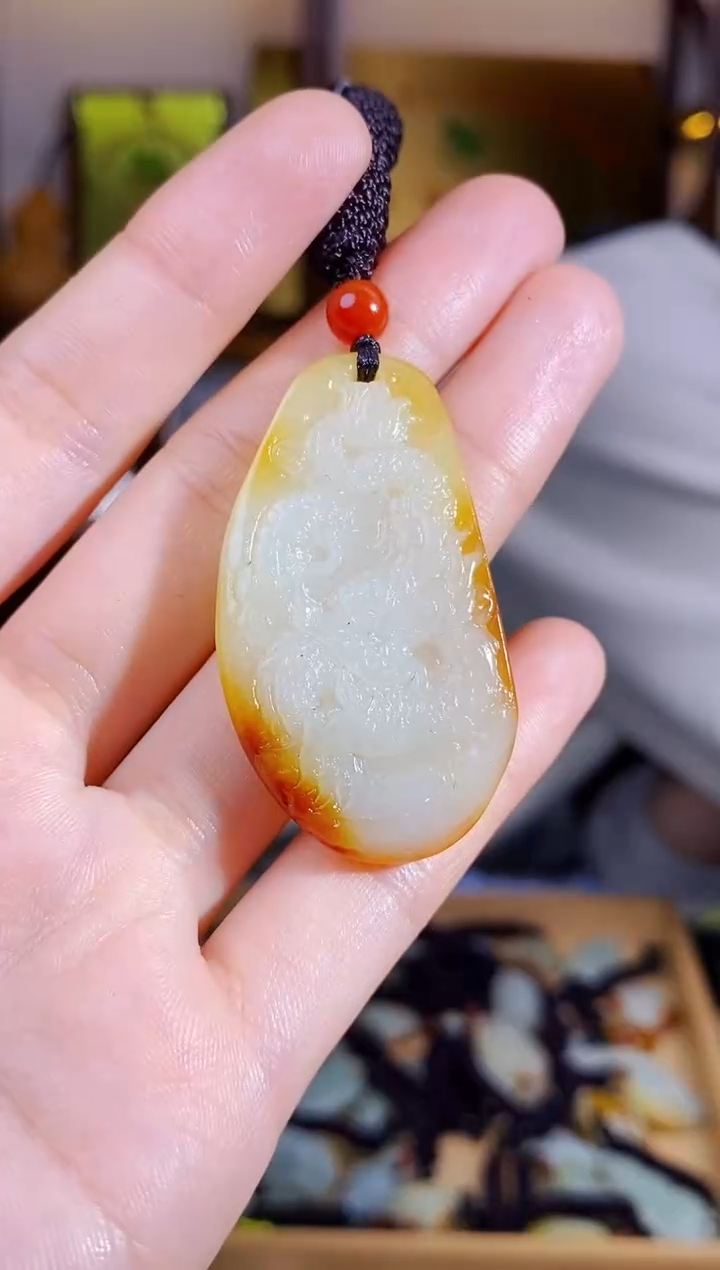 【闪购商品】和田玉颈饰未镶嵌1